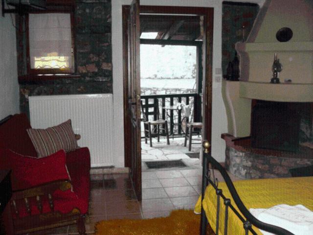 Traditional Guesthouse Archontoula Palaios Panteleimonas Pokoj fotografie